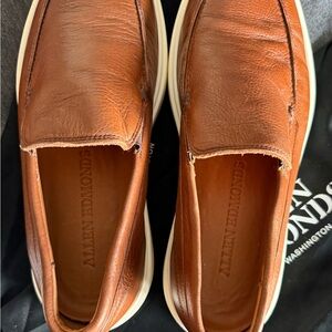 Allen Edmonds Hayes Men's Venetian Loafer.